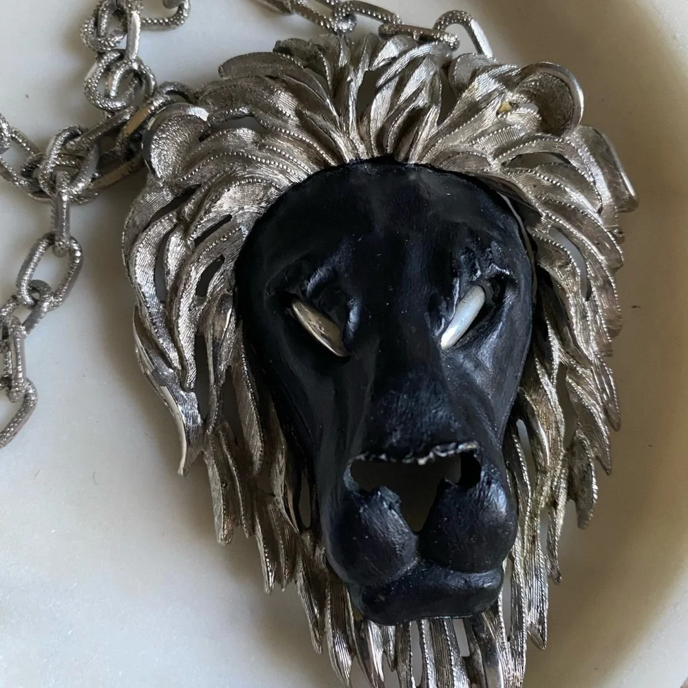 Vintage 1960’s unsigned Luca Razza Leo necklace